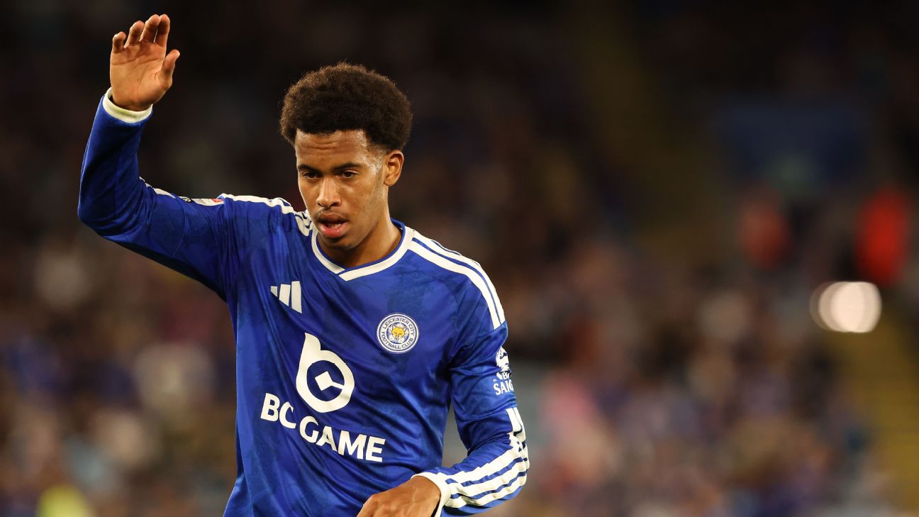 แมนเชสเตอร์ ยูไนเต็ด ยังล่า Louis Page หลังพลาดดีล Leicester City วันเดดไลน์ รูปประกอบข่าวฟุตบอล