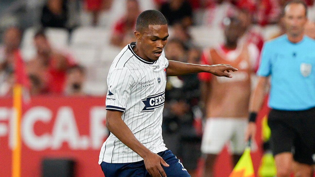 Pitso Mosimane คุมแอฟริกาใต้: ใครบ้างมีลุ้นกลับทีมชาติ รูปประกอบข่าวฟุตบอล