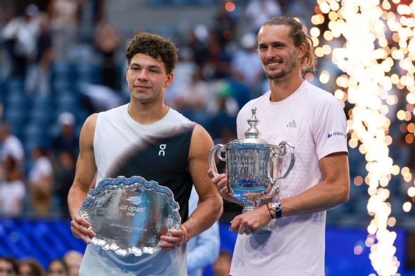 Alexander Zverev ชนะ Ben Shelton 4 เซต คว้าแชมป์ US Open และเมเจอร์รายการที่สอง รูปประกอบข่าวฟุตบอล
