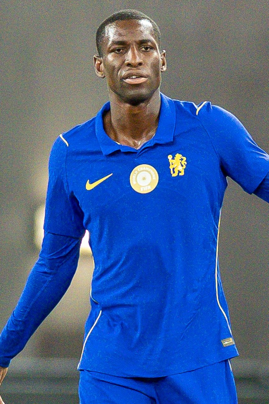 Nicolas Jackson กองหน้า Chelsea ที่มีข่าวย้ายทีมก่อนตลาดปิด